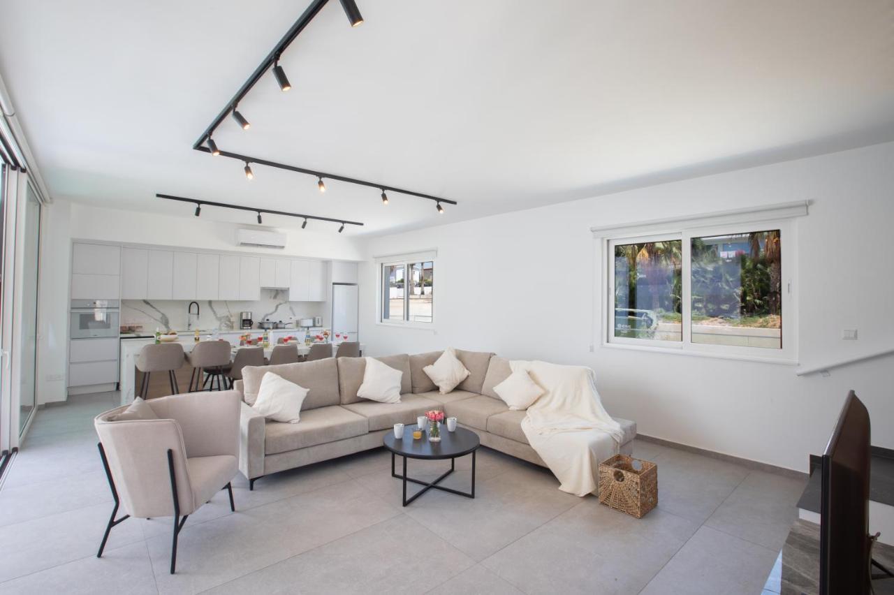Kube Luxury Villas 圣纳帕 外观 照片